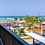 Le Grand Bleu Hotel
