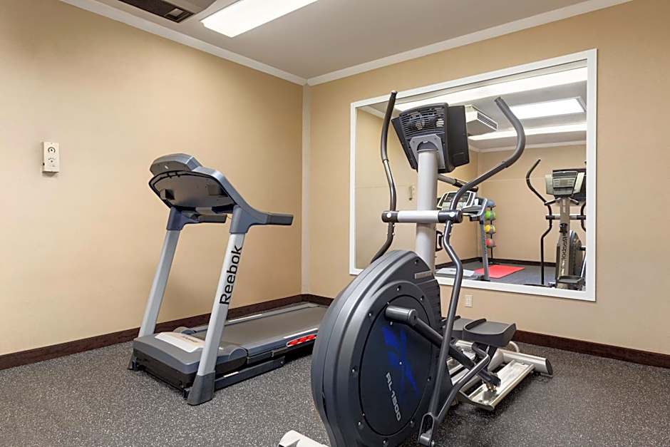 Days Inn by Wyndham Terrace