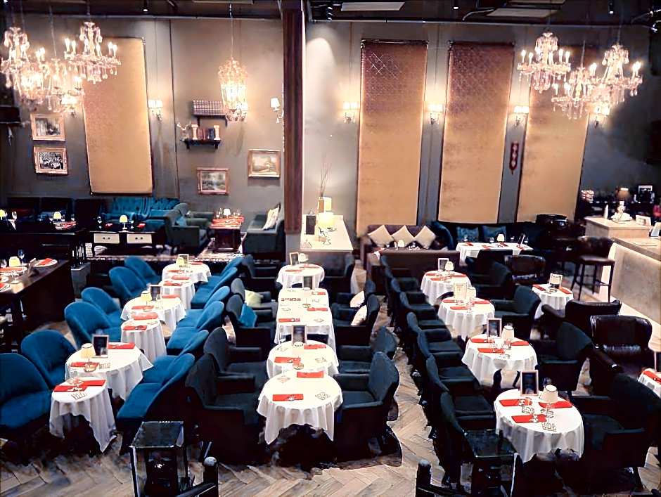 The Coach Hotel Sukhumvit