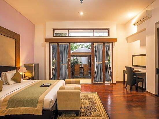 Cattleya Suite by Marbella
