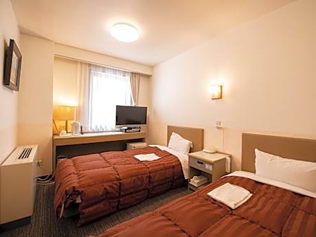 Economy Twin Room - Non-Smoking