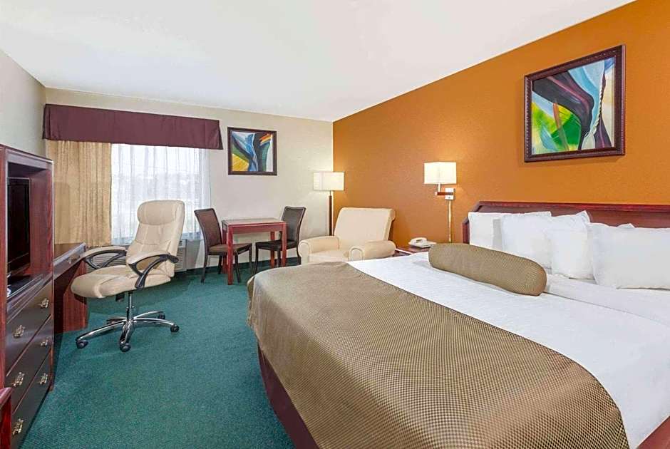 Wingate by Wyndham Somerset