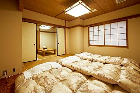 Japanese-Style Room - Smoking