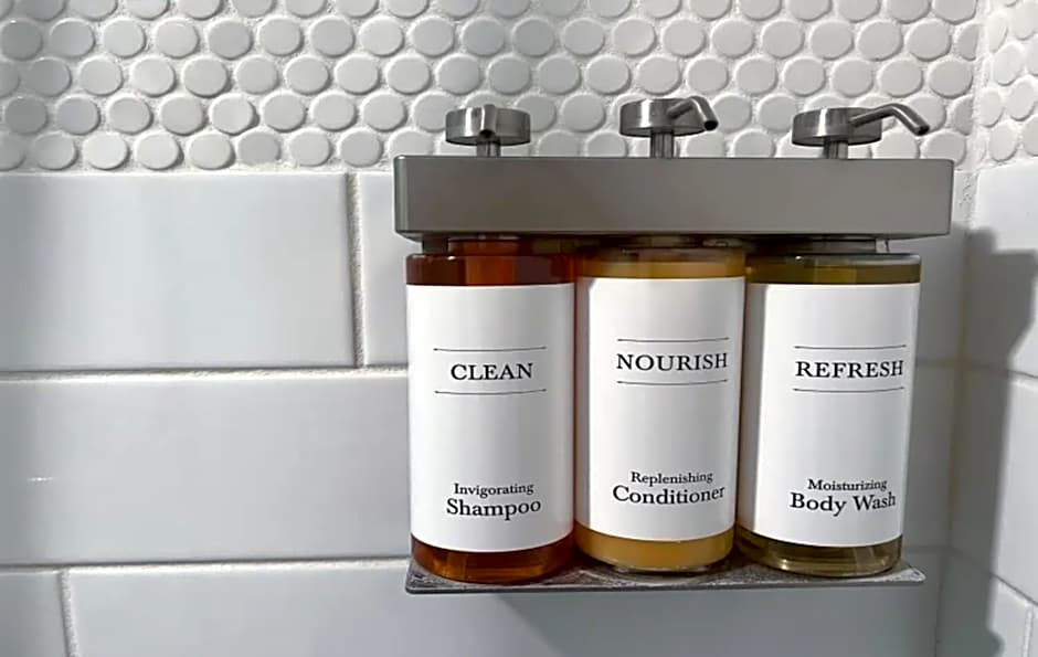 Empeiria High Sierra Hotel