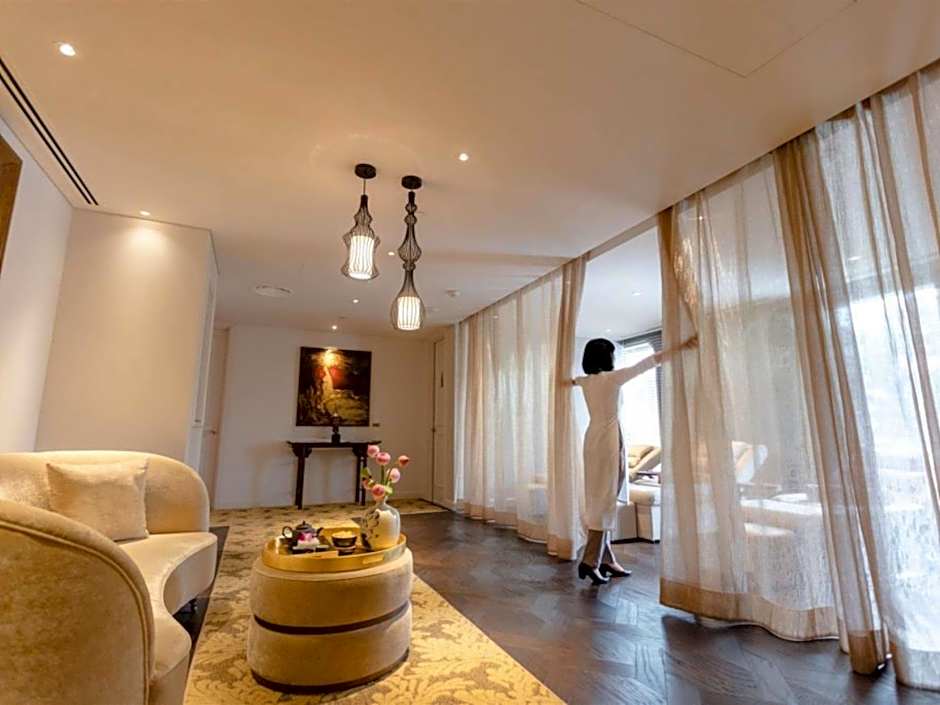 Hotel Des Arts Saigon Mgallery Collection