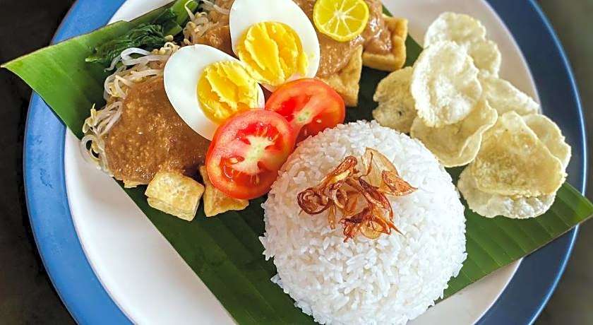 Camaradvipa Retreat Munduk