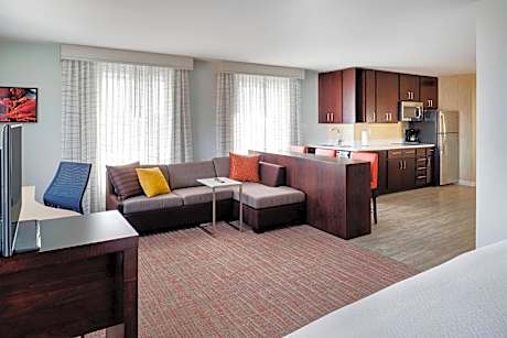 Studio, 1 King Bed with Sofa bed, Corner (1 King Bed and 1 Double Sofa Bed)