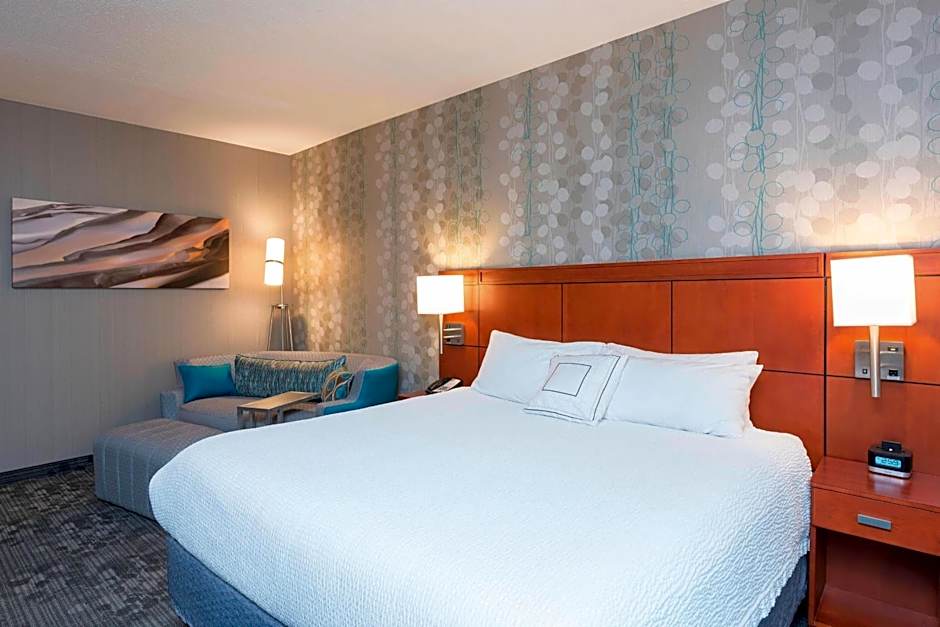 Courtyard by Marriott Traverse City