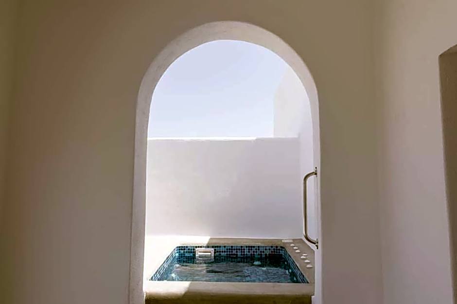 Pancratium Villas & Suites