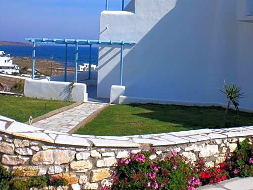 Captain's Rocks Hotel