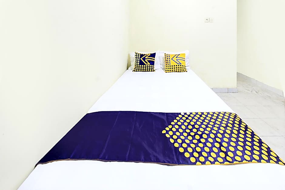 OYO Life 93284 Kos Cendana Raya