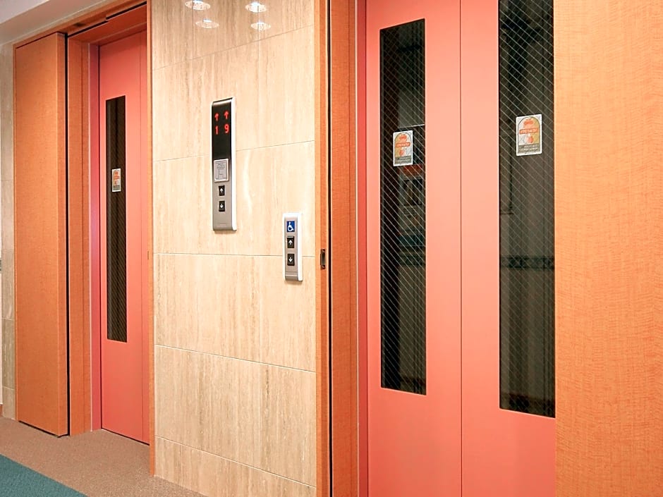 Toyoko Inn Tokyo Nihombashi Bakurocho