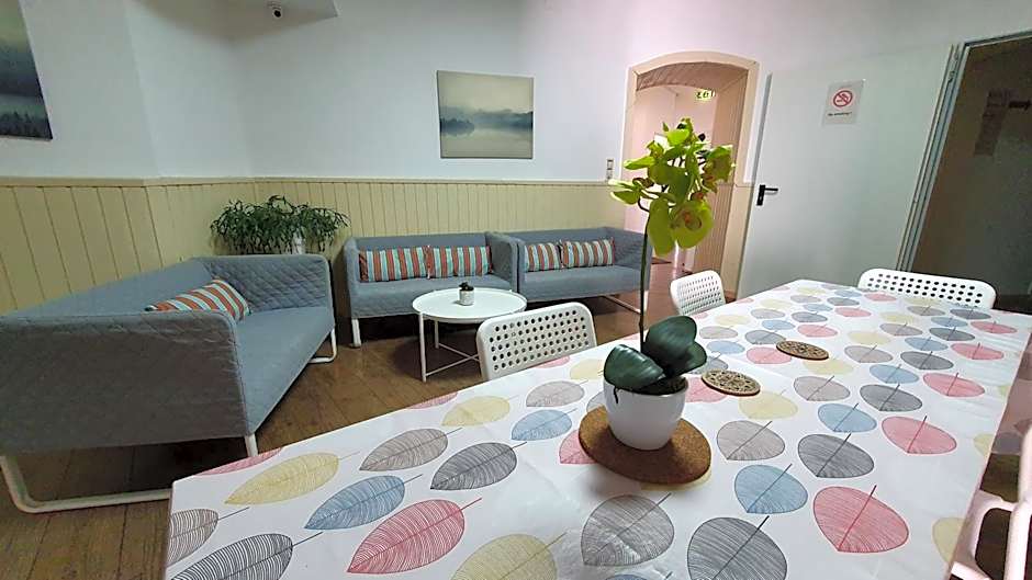 7brunnen Hostel Beds & Rooms