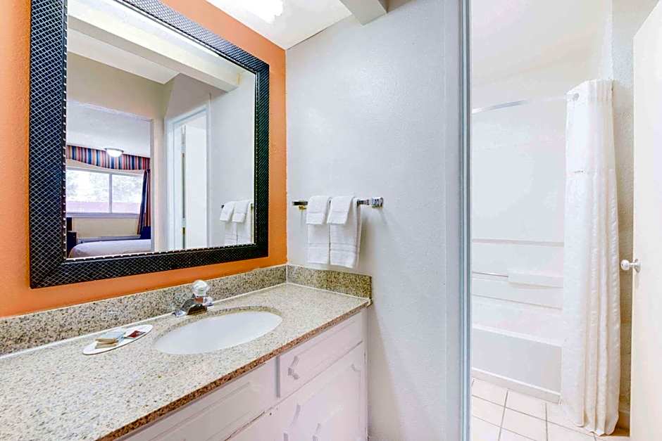 Travelodge by Wyndham Ruidoso