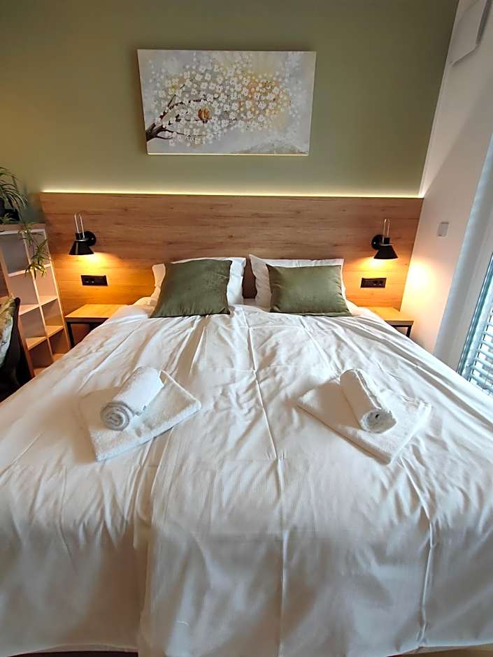 Apartments & Burgers REZIDENCA PIPANOVA