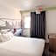 Ibis Styles Paris Tolbiac Bibliotheque