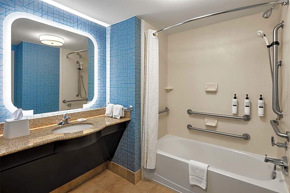 Homewood Suites by Hilton Minneapolis-New Brighton