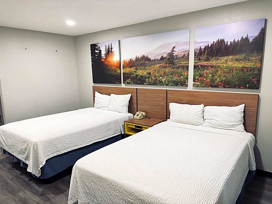 Days Inn by Wyndham Barstow