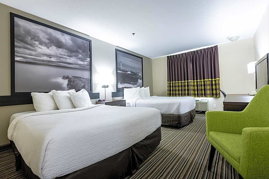 Super 8 by Wyndham Truro NS