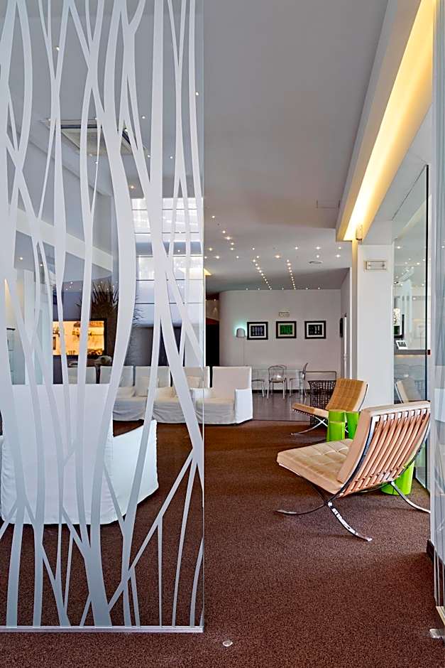 Mediterranea Hotel & Convention Center