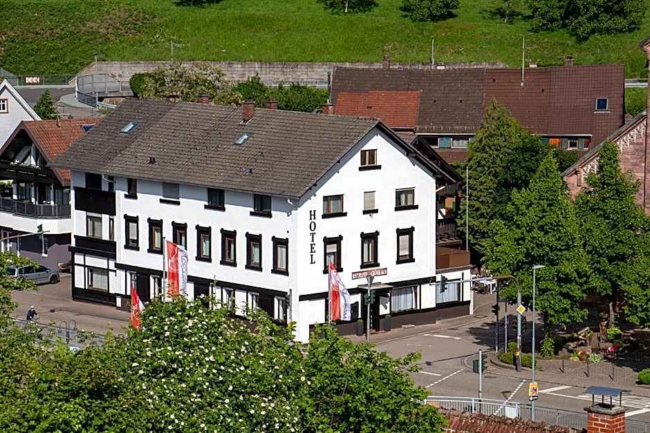 Hotel Grüner Baum - Hotel im Murgtal, Schwarzwald