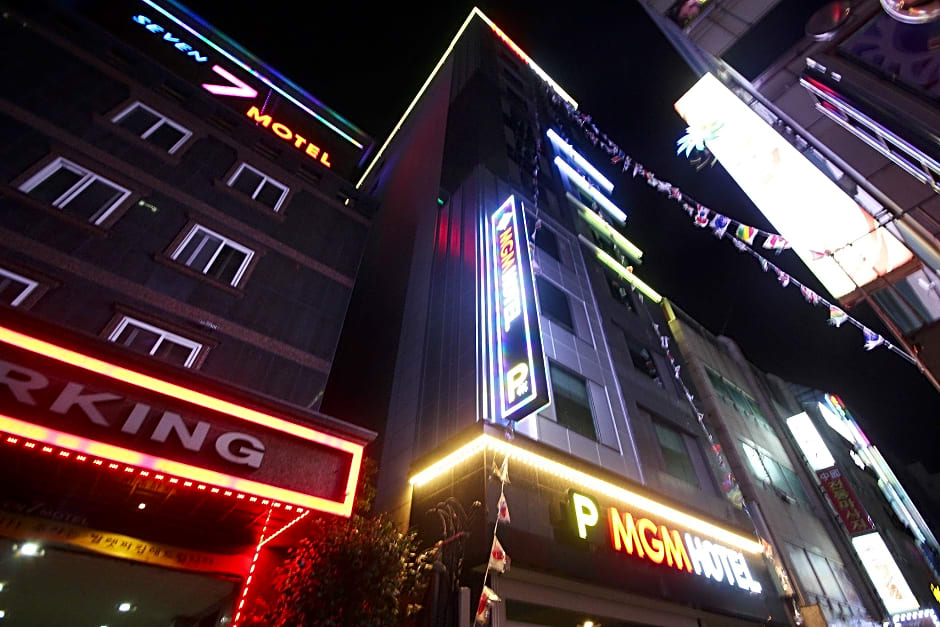 MGM Hotel