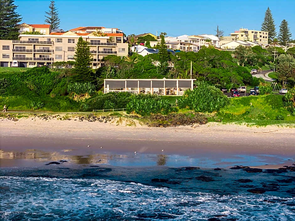 Riverside Holiday Apartments