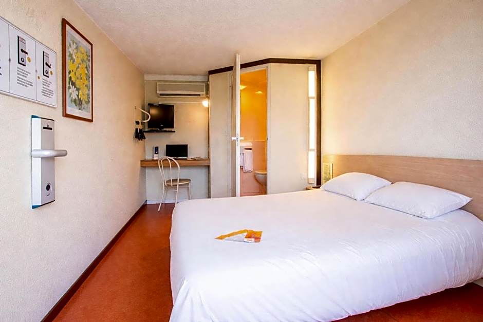 Première Classe Clermont Ferrand Nord