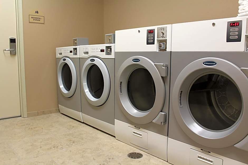 MainStay Suites Watford City - Event Center