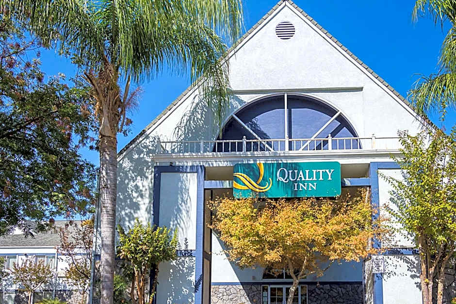 Quality Inn Fresno Yosemite Airport