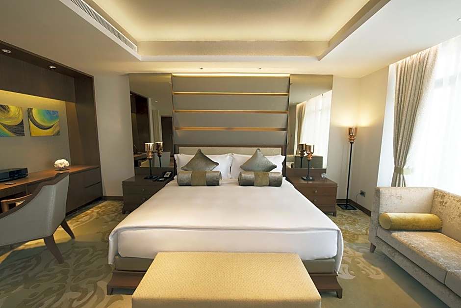 Photo 1 of 5 of Presidential Suite