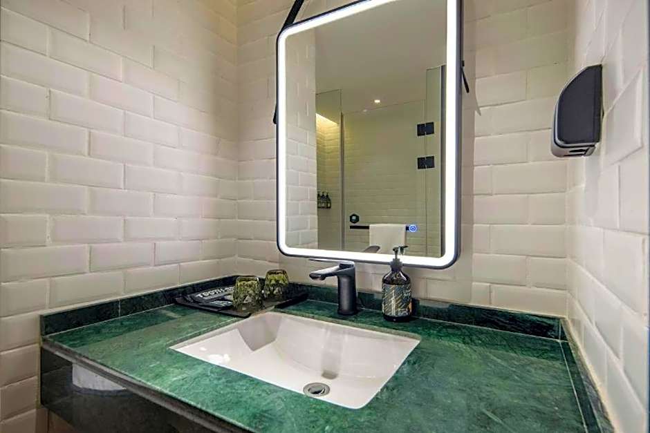 City Comfort Premier Hotel Qinzhou Lingshan Traditional Chinese Medicine Hospital Gymnasium