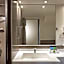 Elotis Suites