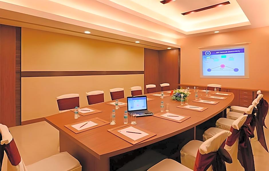 VijayaTej Clarks Inn Patna