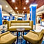Holiday Inn Express & Suites Dallas NW - Farmers Branch By IHG