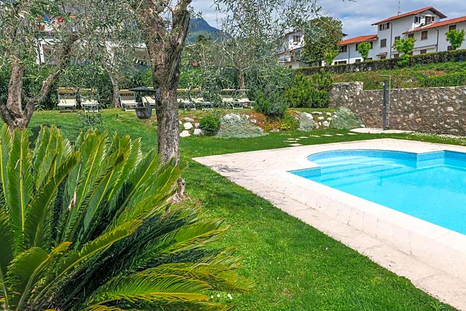 Borgo degli Ulivi Residence di Olympic Garda Lake