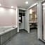 Hampton Inn By Hilton & Suites Burlington