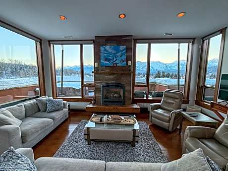 Three-Bedroom Premium Apartment with Balcony