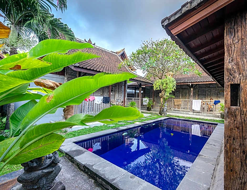 Tropical Canggu Hostel