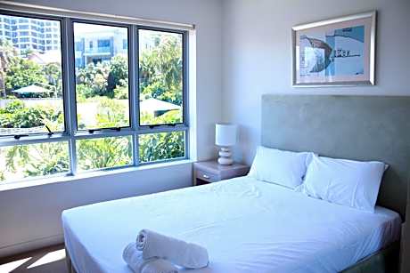 3 Bedroom Garden View