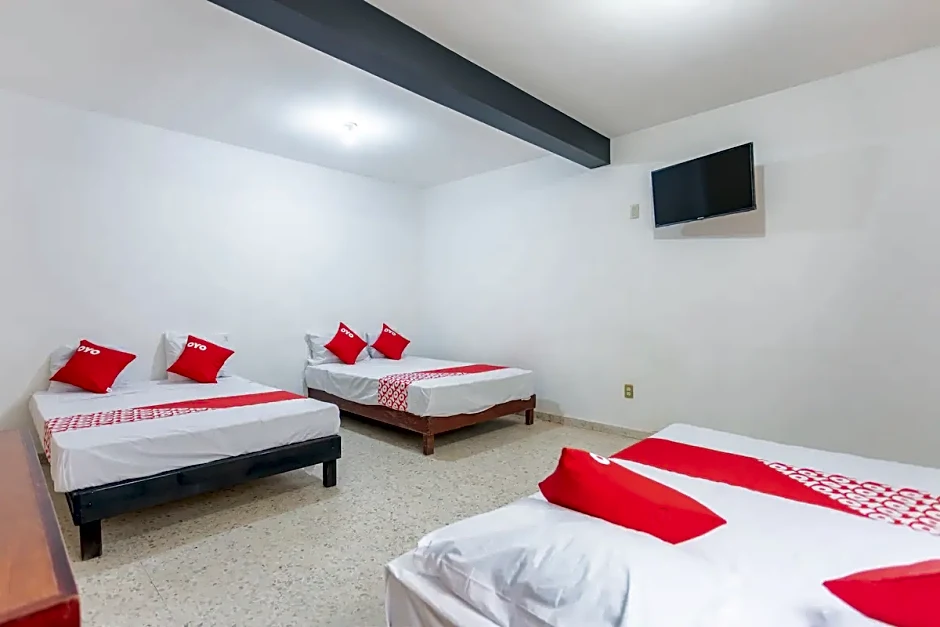 OYO Hotel Emperador