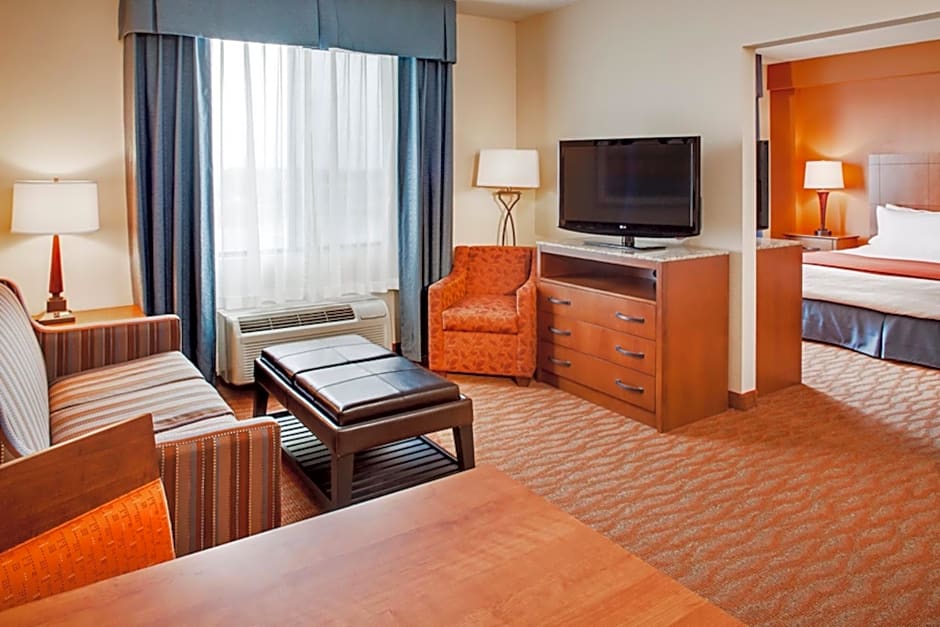 Holiday Inn Express Hotel & Suites Coralville, an IHG Hotel