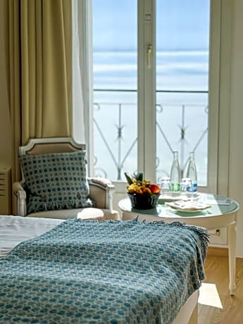Deluxe Double or Twin Room with Balcony and Lake View - Breakfast included in the price