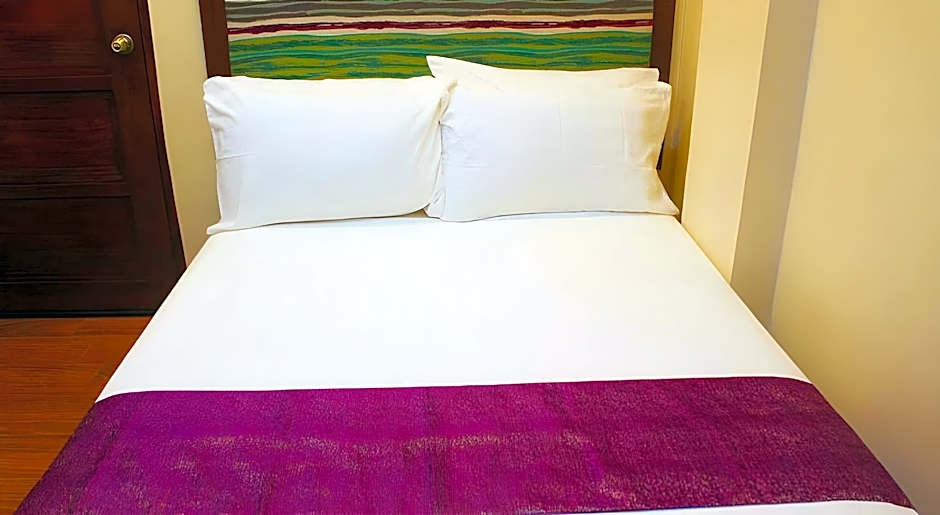 Golden Gate Suites