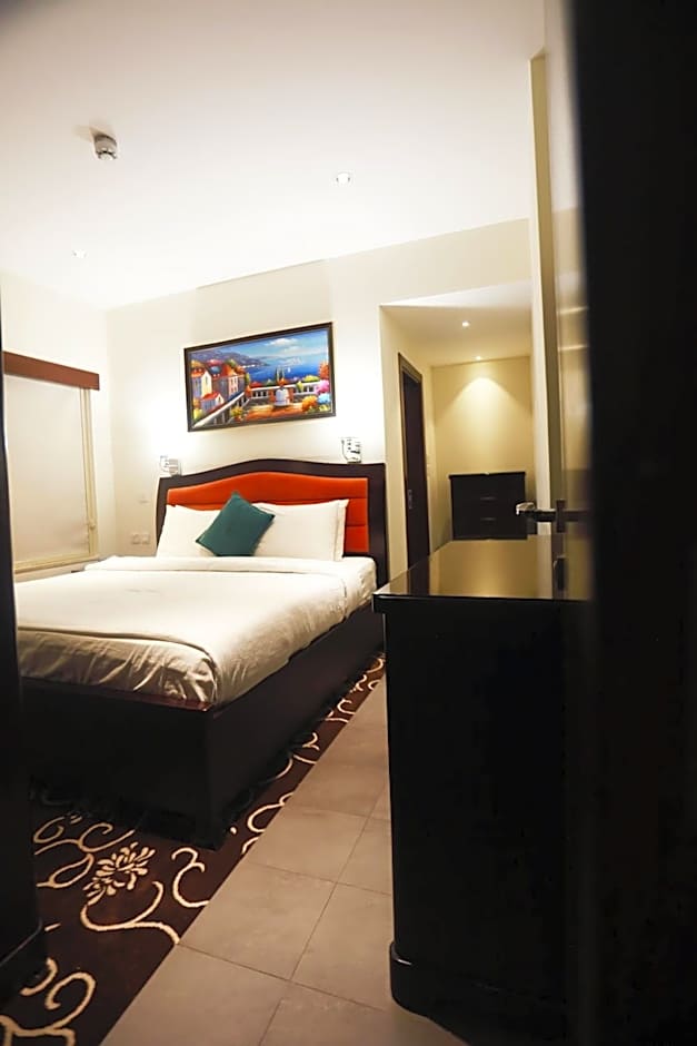 Naylover Hotel Suites