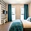 Deluxe Apartments by The Railway Station Wroclaw