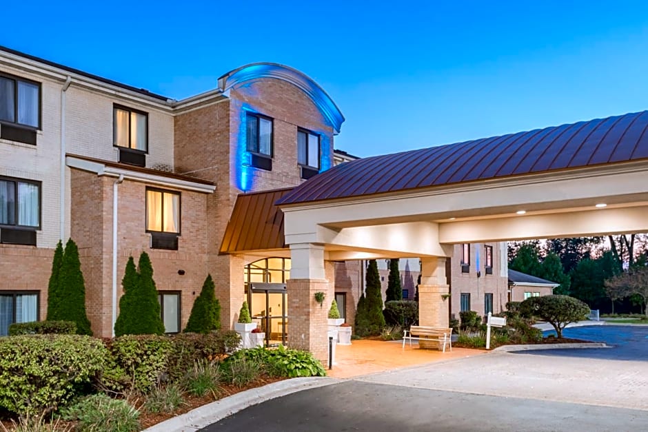 Holiday Inn Express Hotel & Suites Canton, an IHG Hotel