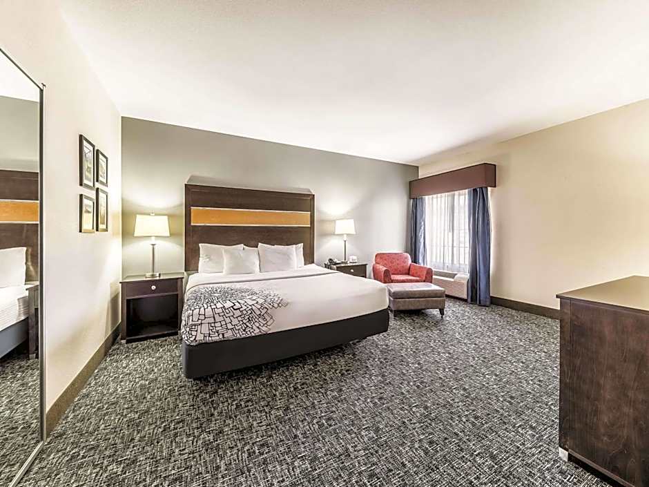 La Quinta Inn & Suites by Wyndham Tulsa - Catoosa