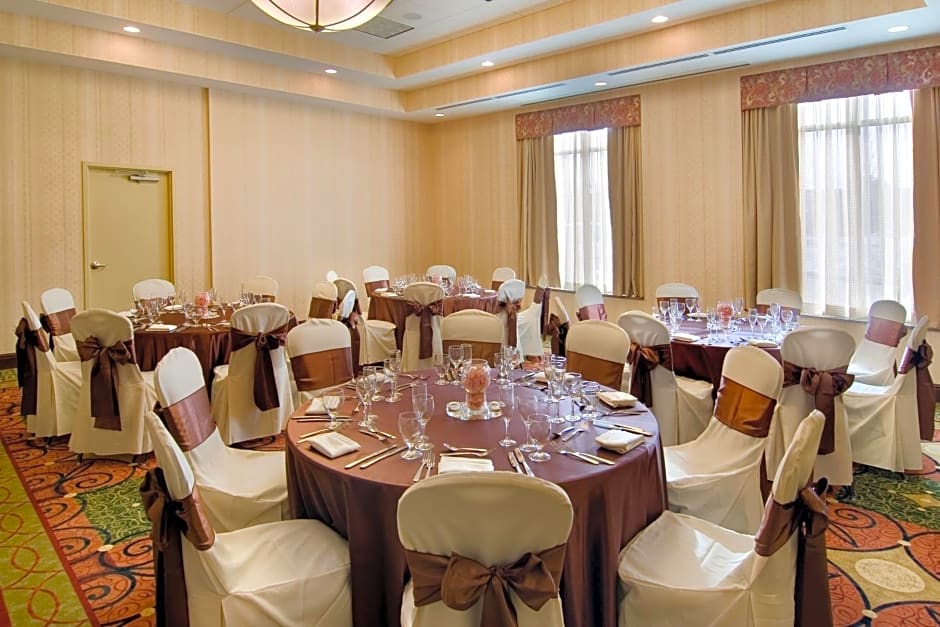 Hilton Garden Inn Cleveland East / Mayfield Village