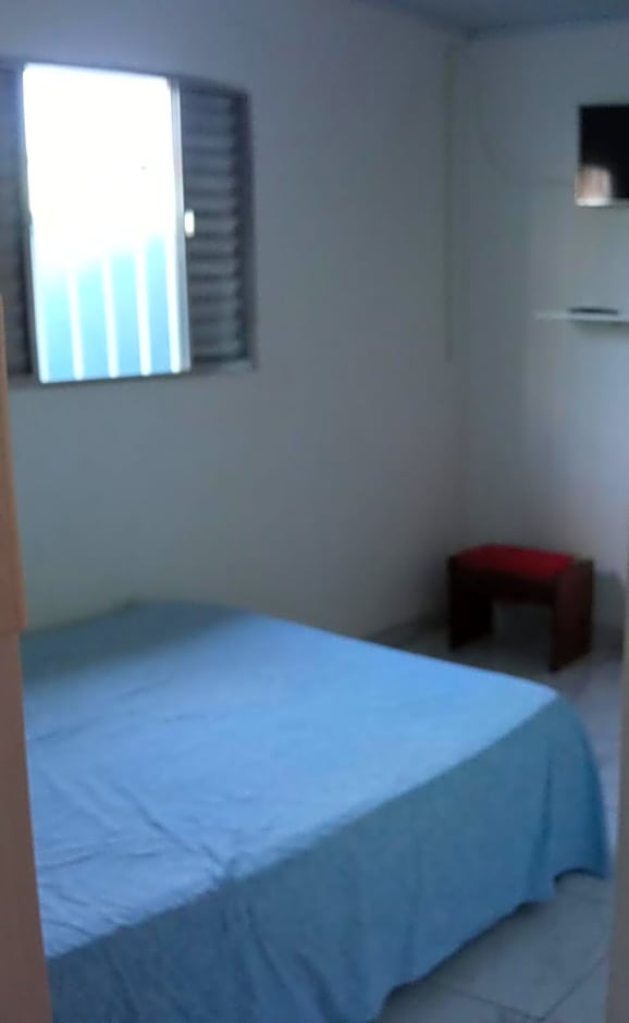 Casa de Praia com Piscina em Mongaguá Disponível para festa de Natal 2025